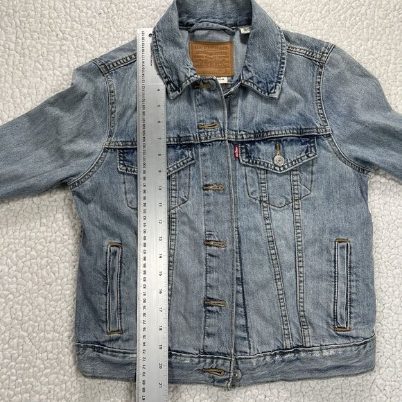 Levi’s Premium Ex-Boyfriend Trucker Jacket Women’s S Light Wash Casual 90s Boho - Picture 9 of 9